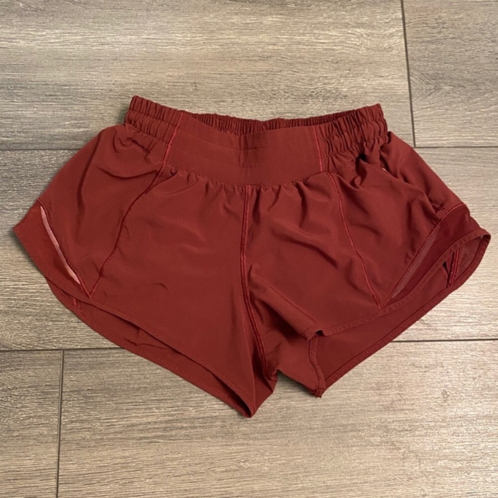 ❌sold!❌Hotty Hot LR Short 2.5" Lined - Picture 1 of 8